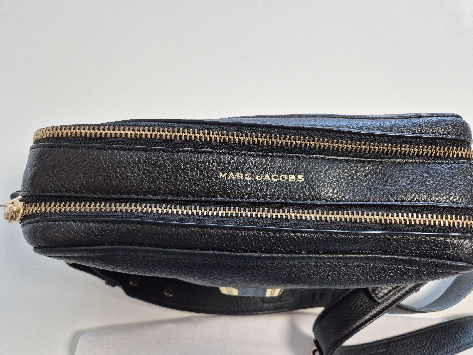 Marc Jacobs Taschen für Damen: Marc Jacobs The Softshot 27 – Neu (gemäss Beschreibung) aus Basel von SBAW 1