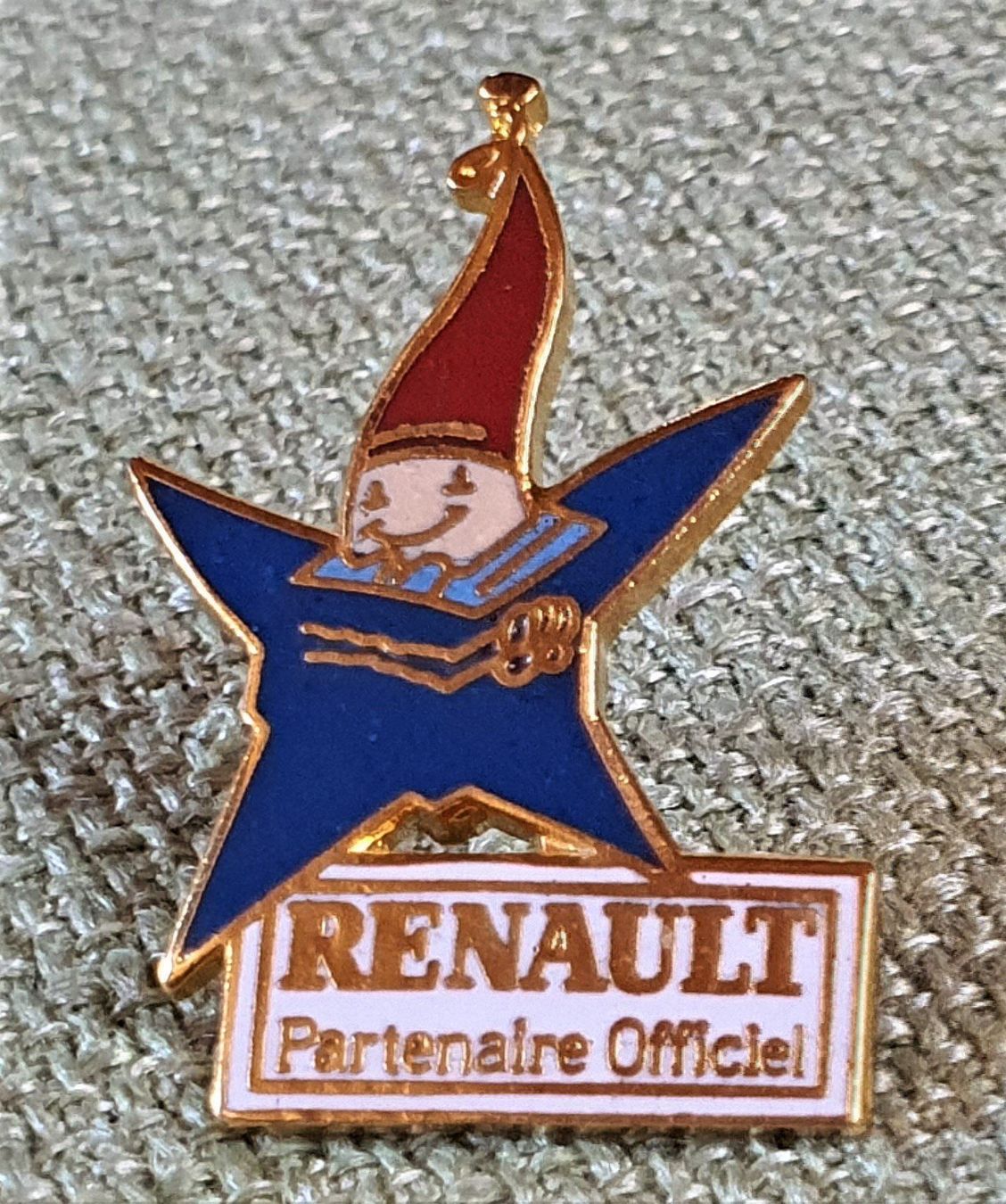 Spille & Fermagli: C407 - Pin Renault Stern Mänchen – Usato da Reinach BL venduto da Boston-Verkauf 1