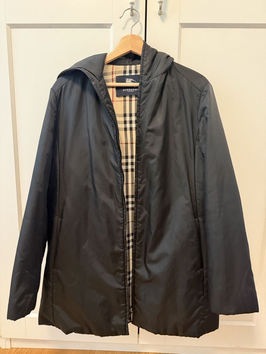 Burberry Cappotti: Vintage Burberry Jacke Schwarz – Usato da zuchwil venduto da fedeee__