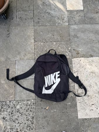 Nike Rucksack schwarz guter Zustand