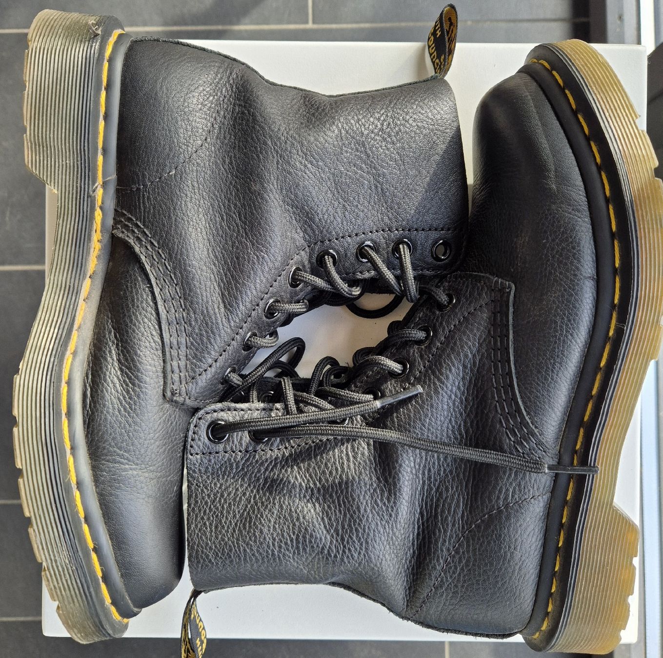 Scarpe da donna: Dr.Martens Pascal Gr. 38 – Nuovo (secondo la descrizione) da Honau venduto da schueve2 2