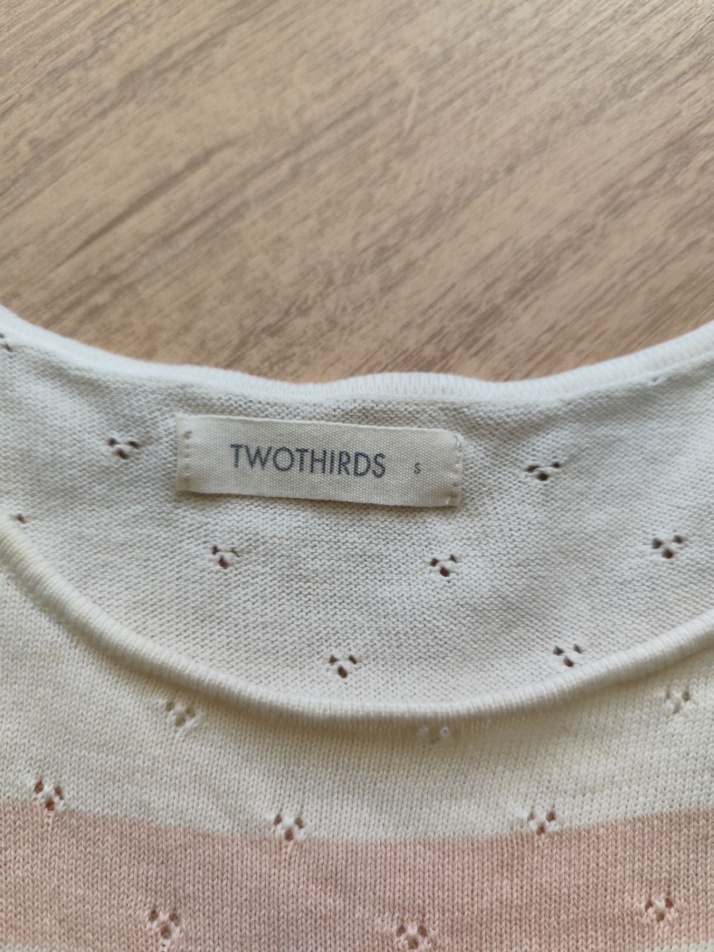 Twothirds T-shirt: twothirds t shirt s – Usato da Lyss venduto da sch_fw55 1