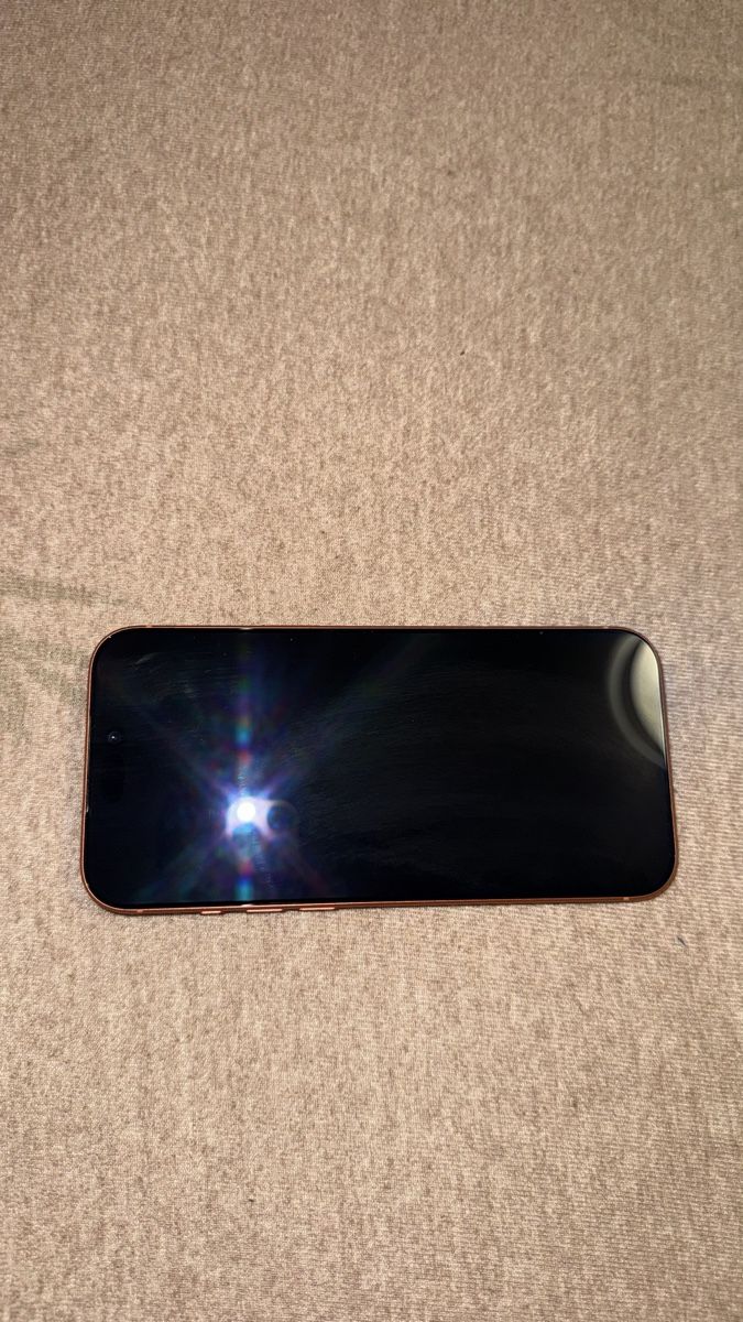 Apple Portables: I Phone 17 pro Max – Neuf (Voir description) à Bottighofen par str_y8p8 1