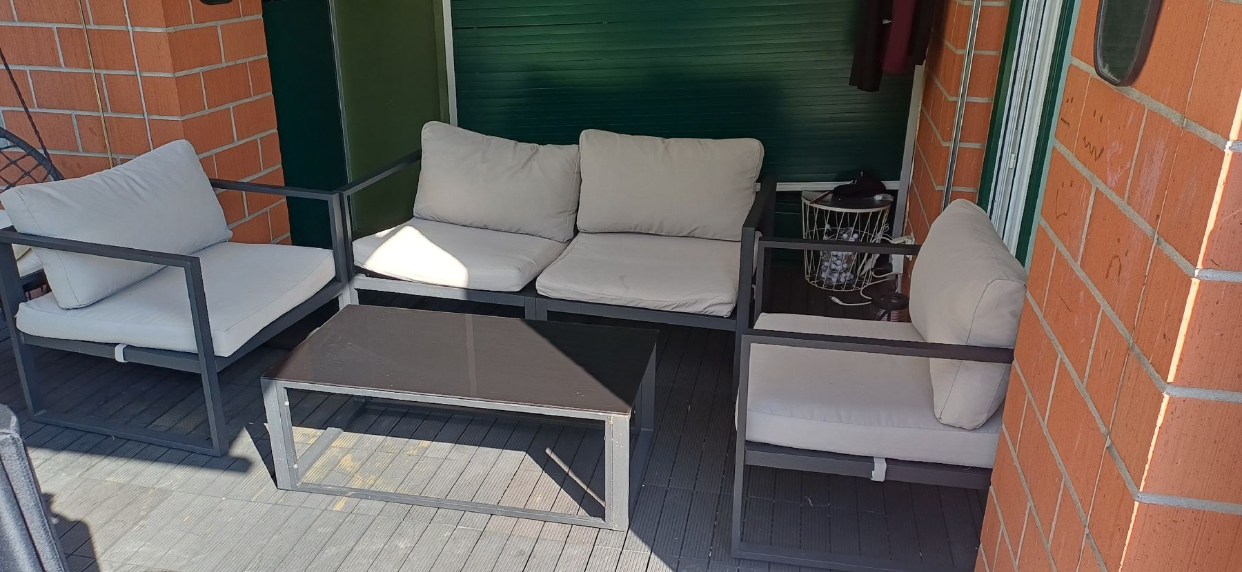 Divani:  Garten Lounge  – Usato da uster venduto da Neaele