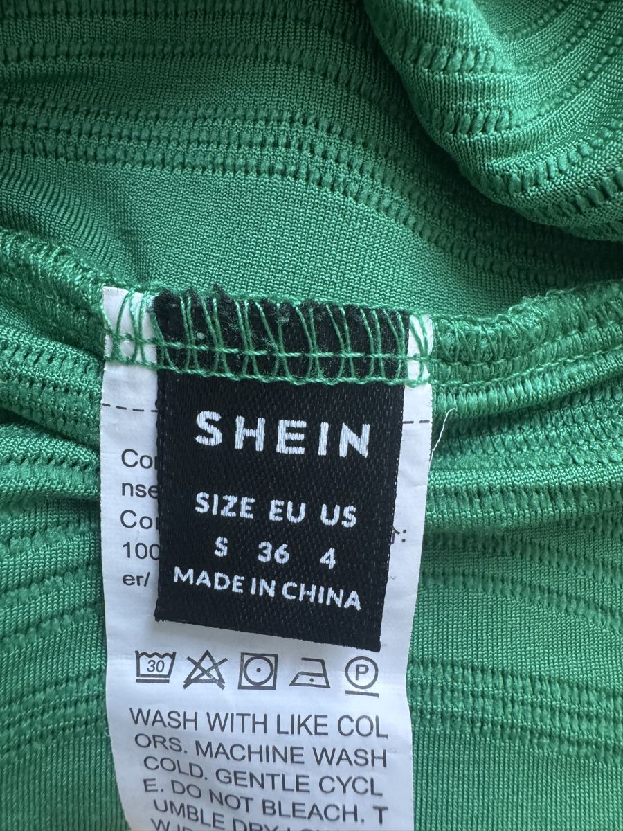 Shein Vestiti: Grünes Sommerkleid Gr. S   – Usato da Neuenegg venduto da mel_5pnq 3