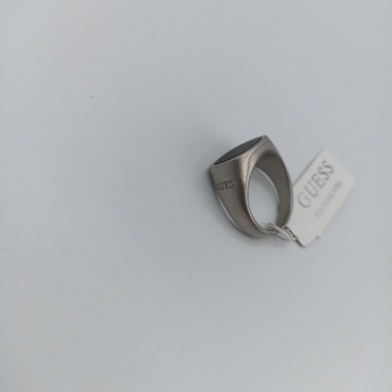 Guess Ringe: Guess Ring (neu) – Neu und originalverpackt aus Schaffhausen von  4