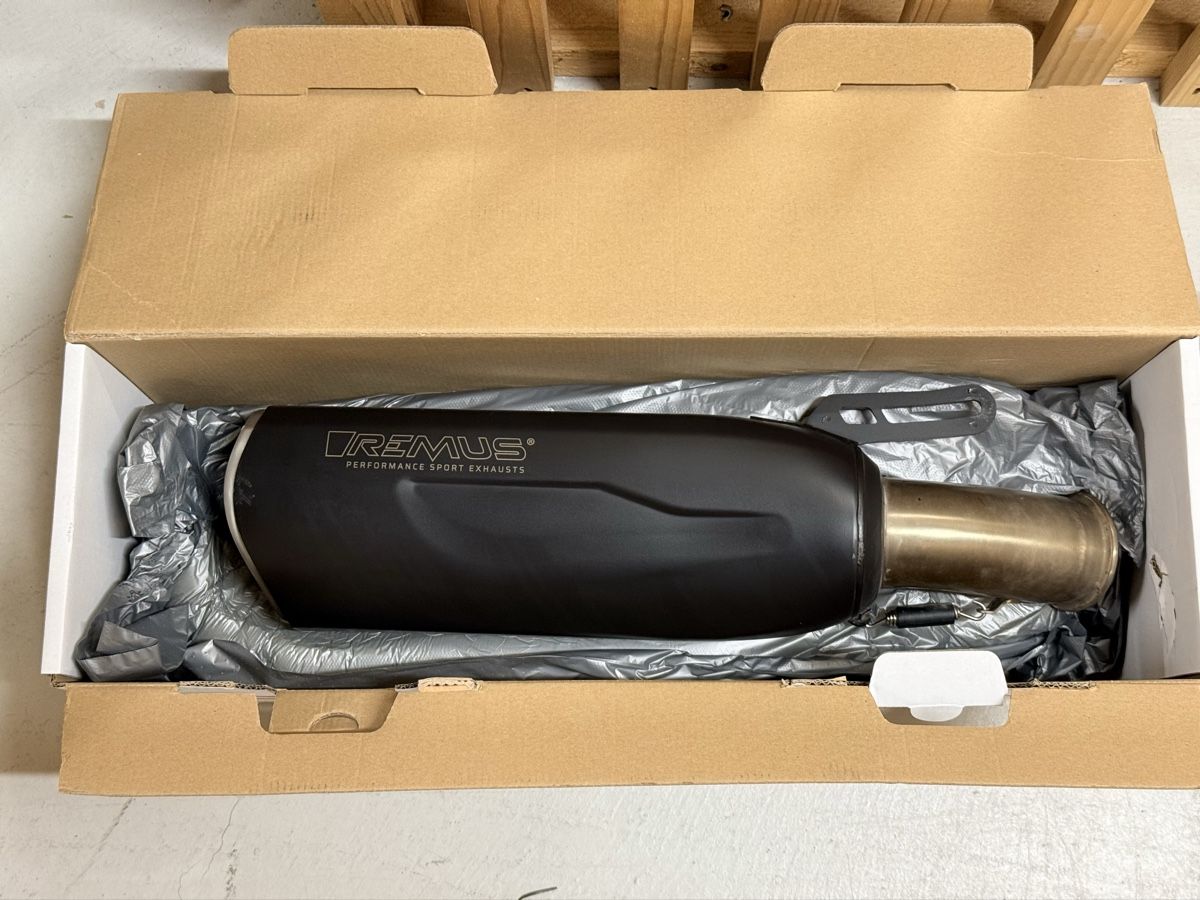 Remus Auspuffanlagen: Remus exhaust KTM 1390 Superduke – Gebraucht aus Glattpark(Opfikon) von jos_fj2q