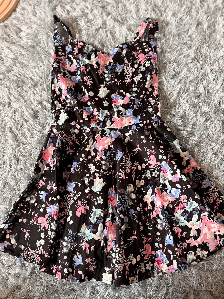 Vestiti: Neu schönes Kleid XS – Nuovo (secondo la descrizione) da Amlikon-Bissegg venduto da Rose_Rose