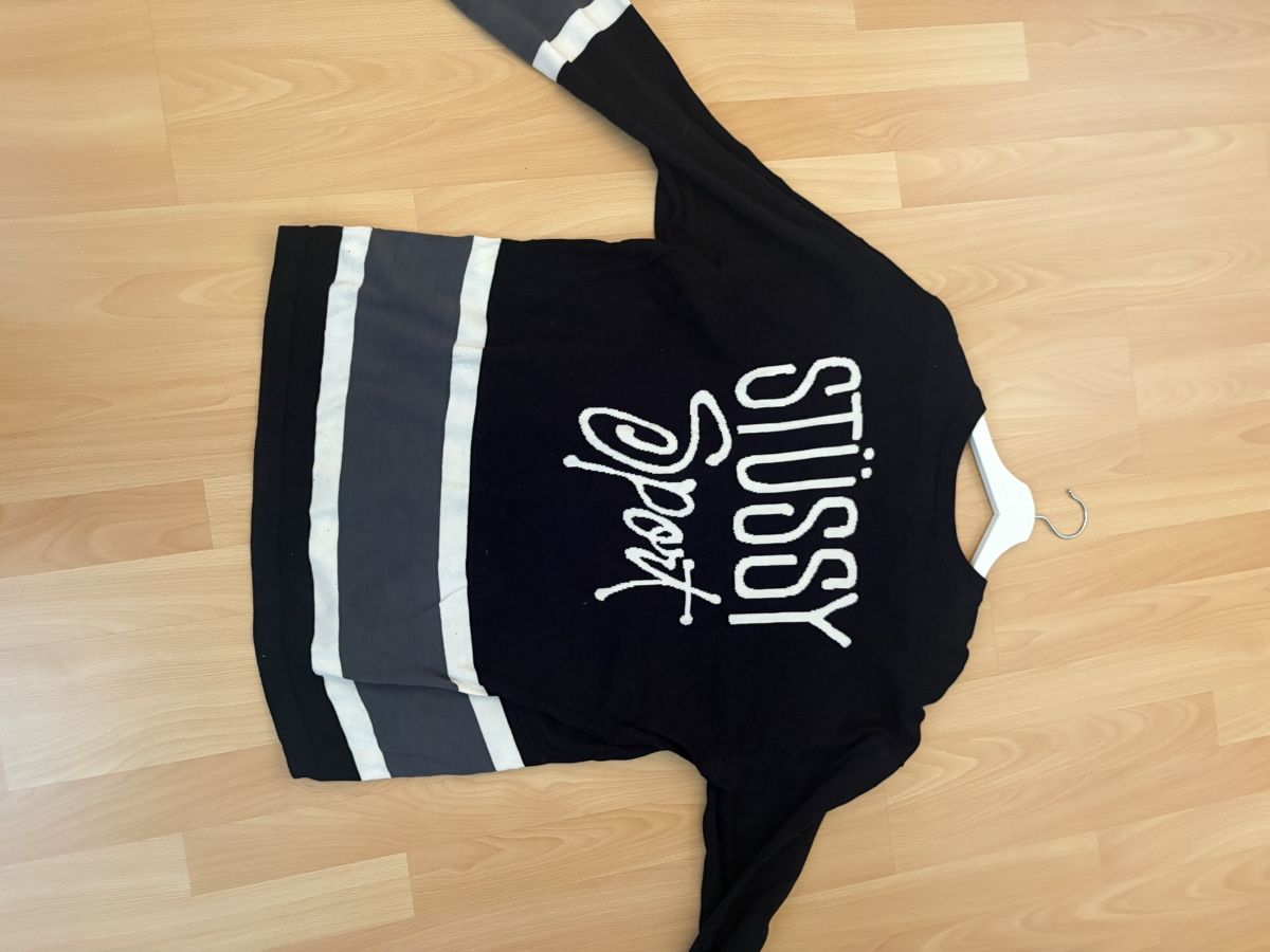 Stüssy Pulls & Sweat-shirts: Stüssy Pulli – D'occasion à Wolfwil par pmaag 1