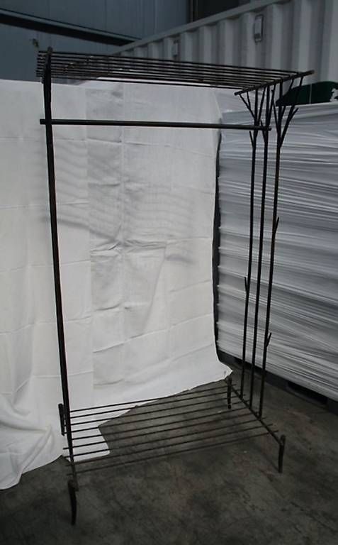 Cappotti: Clothes Rack "Vieille Branche" by Emery – Usato da Zürich venduto da lou_5bpd 2