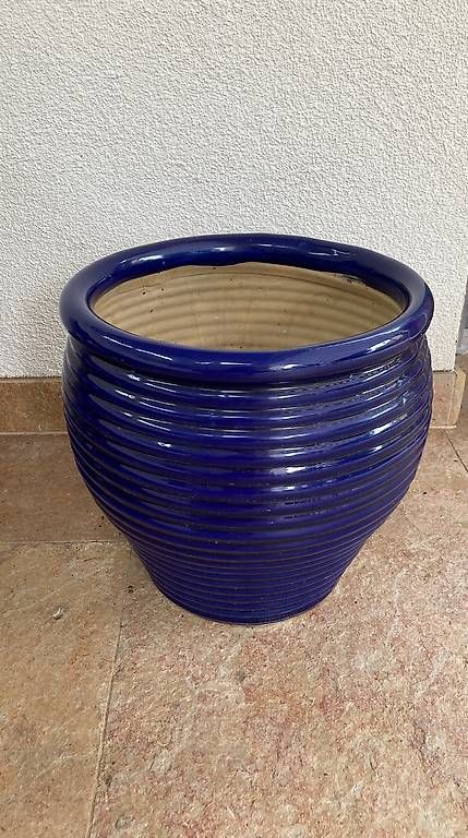 Blumentöpfe: Übertopf blau – Gebraucht aus allschwil von and_y57b