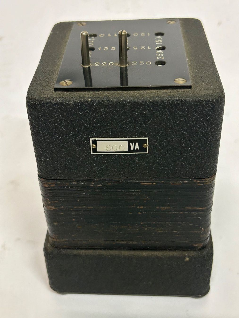Componenti elettronici: Vorschalttrafo 220V/110V – Usato da Etzelkofen venduto da Botti50 2