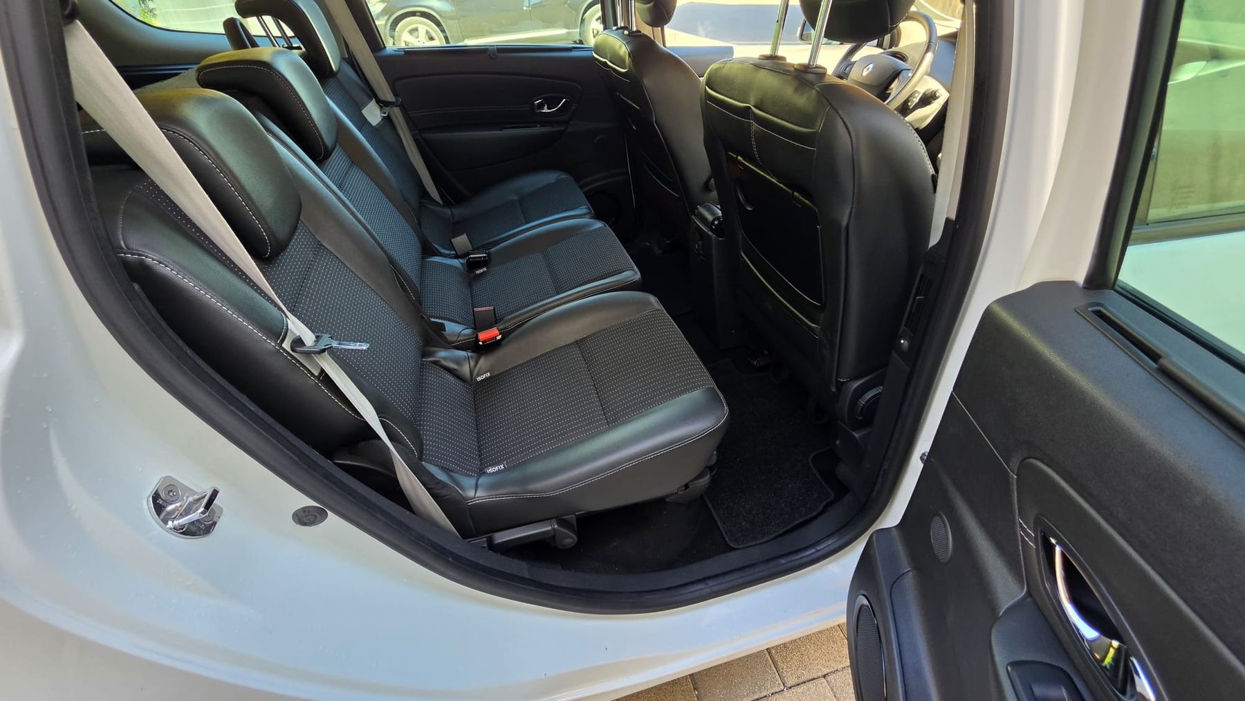 Renault Automobili: Renault Scénic 1.2 TCe 130 – Nuovo (secondo la descrizione) da Chur venduto da ram_7nzc 3