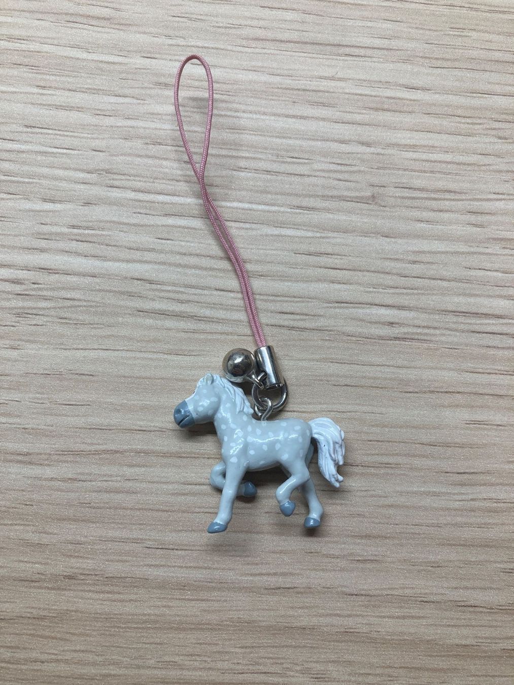 Portachiavi: Nici Handy-Anhänger Pferd mit Glöckchen – Nuovo (secondo la descrizione) da Ehrendingen venduto da eli_dr72
