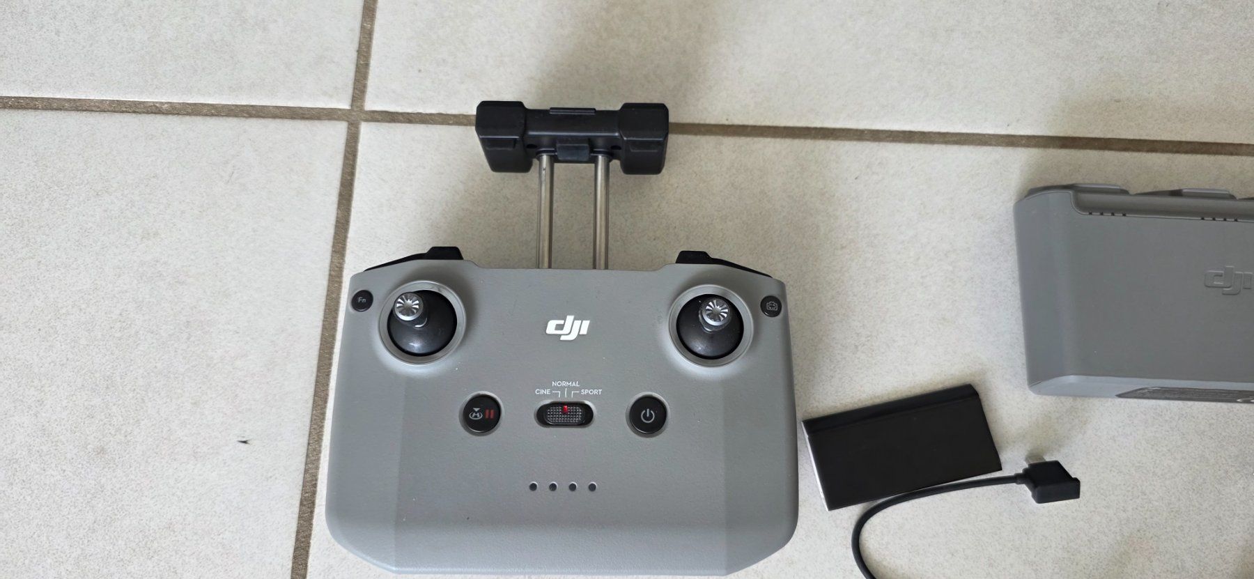 DJI Modellismo RC: DJI Mini 2 Fly More Combo | 3 Akkus – Usato da Embrach venduto da Kasperpa 1