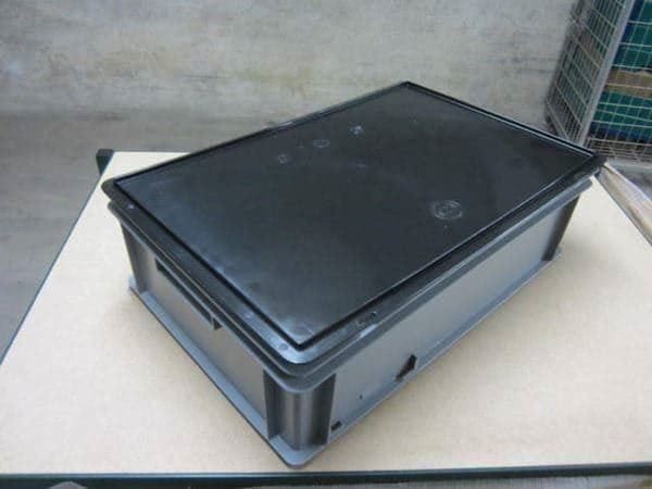 Contenitori & Simili: Kunststoffbehälter mit Deckel 30 Liter – Nuovo (secondo la descrizione) da Kerns venduto da habri01