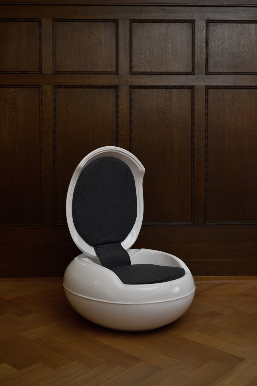 Poltrone: Senftenberg Garten Egg Chair Peter Ghyczy, Replika – Usato da Zürich venduto da unzico 1