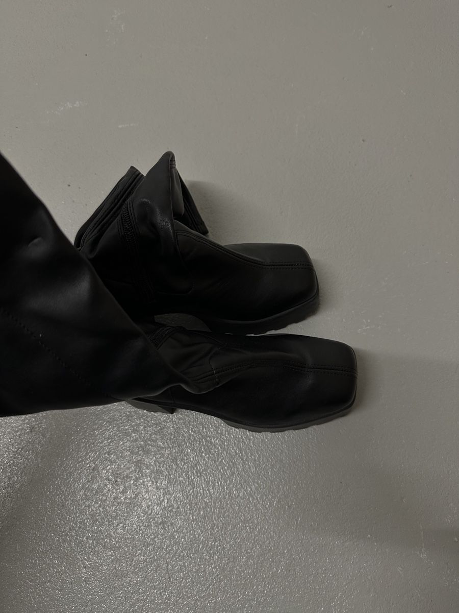 Asos Scarpe da donna: Asos Stiefel mit Plateau – Usato da Zürich venduto da jennixrk 1
