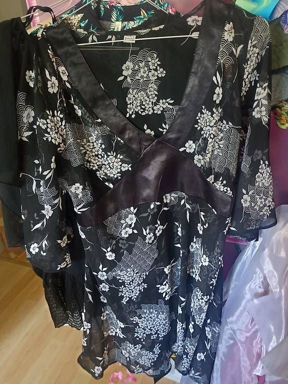 T-Shirts: Kleidung – Gebraucht aus basel von ste_sz6h 3