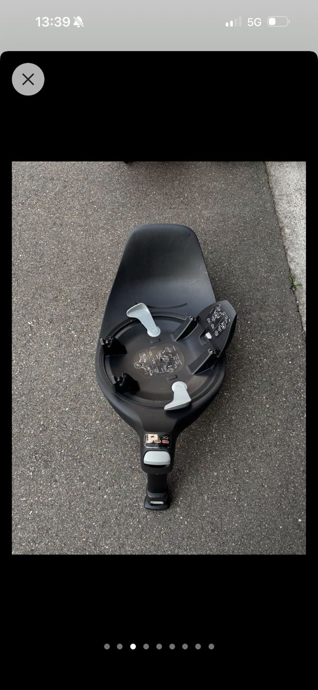 Cybex Seggiolini per auto: Cybex Base Z Kindersitz-Station – Usato da Birmensdorf ZH venduto da vic_mv7m 2