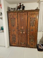 Antiker Bauernschrank, Vintage, handbemalt, Top Zustand!