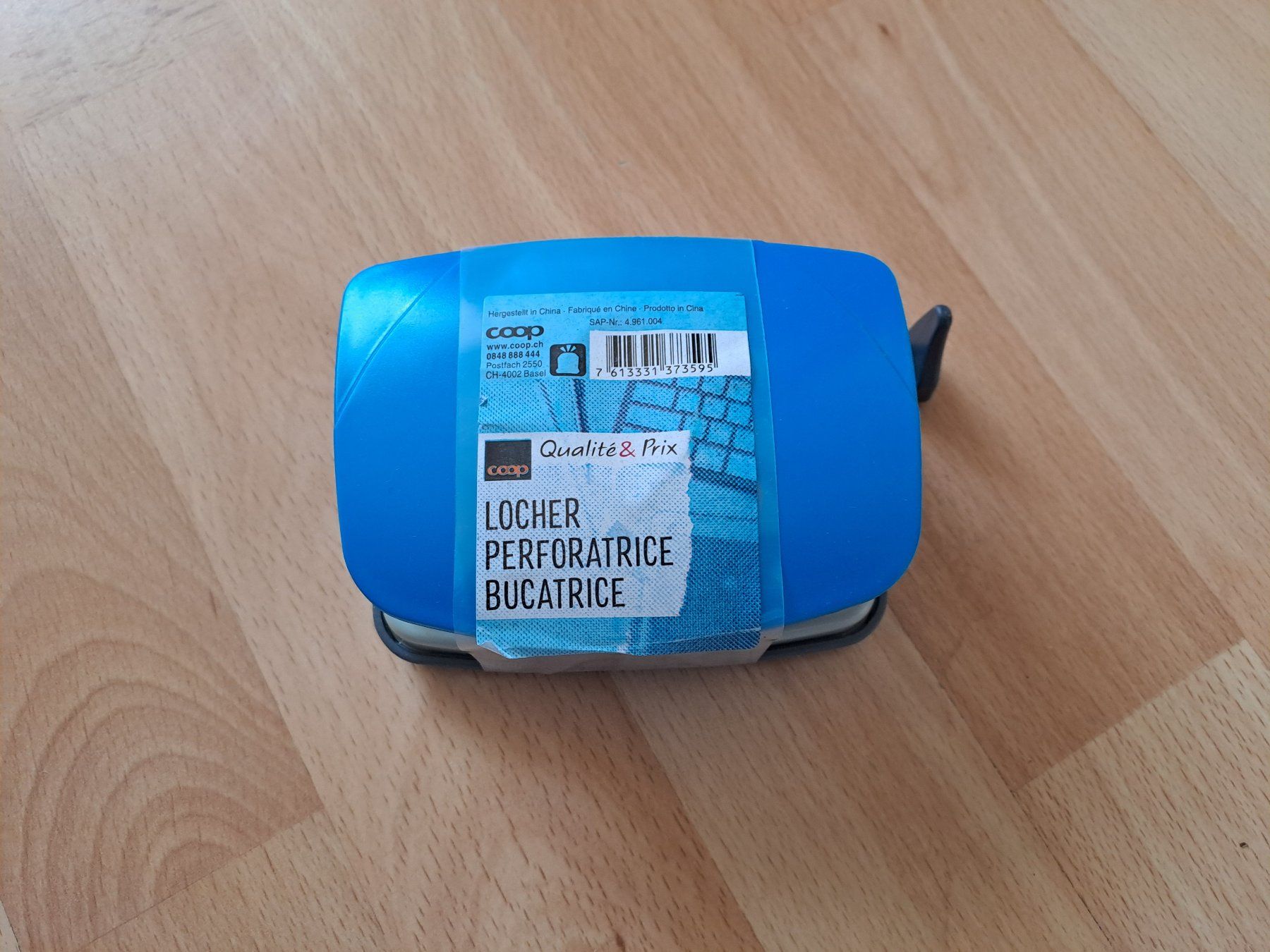 Alle Werkzeuge: Locher – Neu und originalverpackt aus Hombrechtikon von Rada039