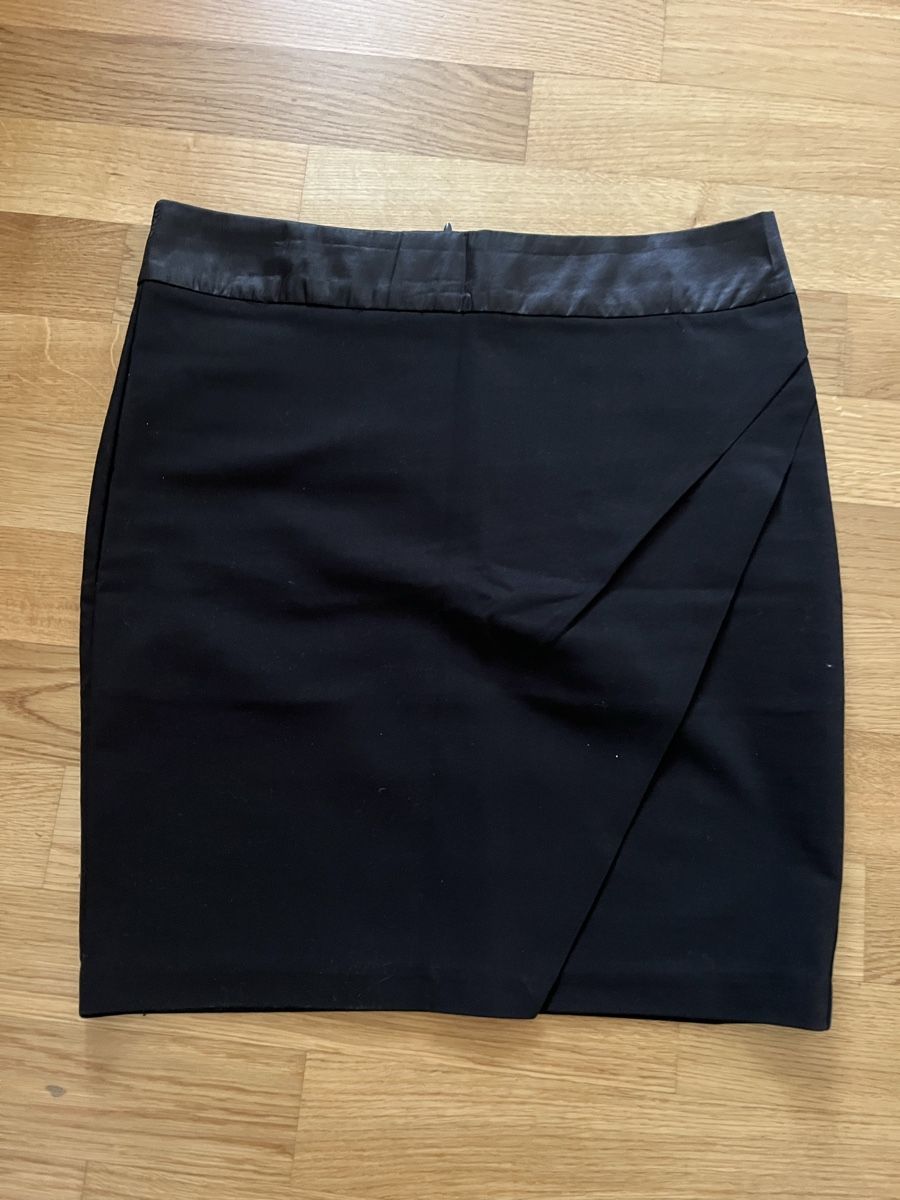 Lotti di vestiti: Schönes Kleider-Set Grösse M (Jupe und Pullover) – Usato da Winterthur venduto da Ste_Uho 1