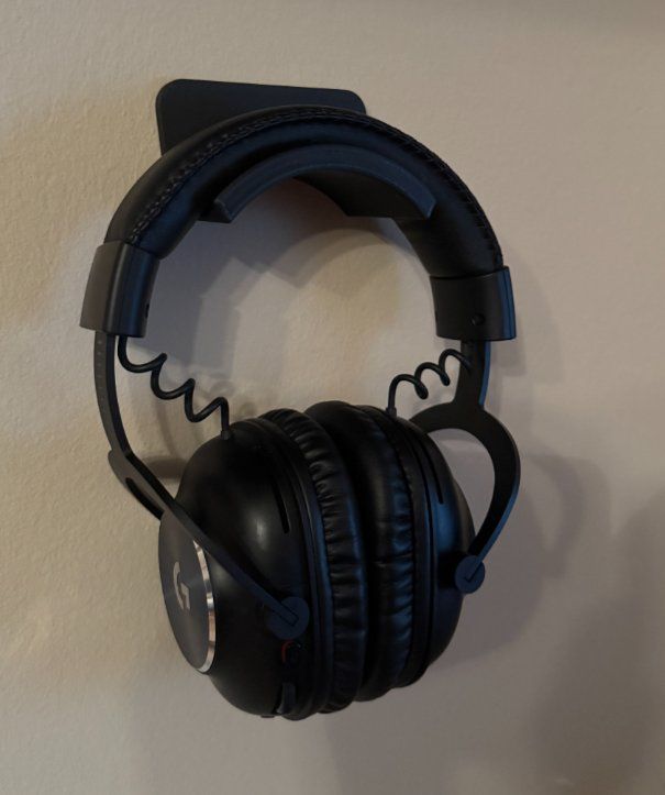 Sonstige Dekorationen & Accessoires: Supporto da muro per cuffie gaming – Neu (gemäss Beschreibung) aus Bürglen UR von Cardosoluis