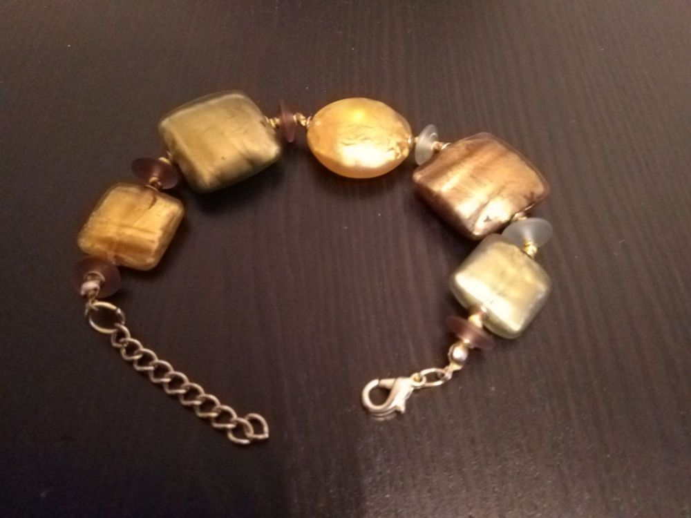 Zwei Armbänder aus Murano Glas 3