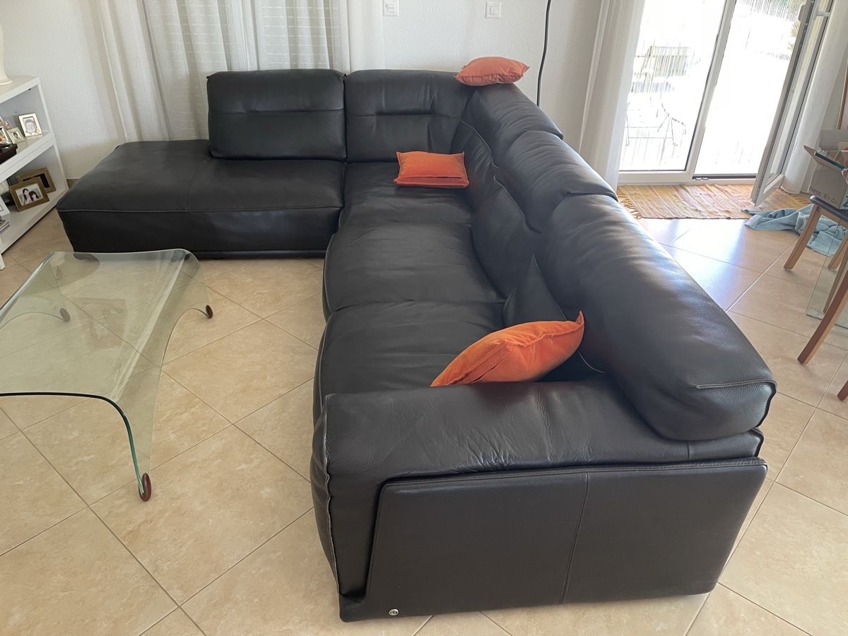 Natuzzi Sofas: Canapé d’angle Natuzzi en cuir – Gebraucht aus Pampigny von cof_1xyz 2