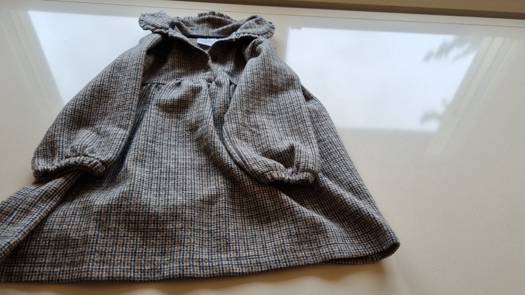 Zara Vestiti & Gonne: robe hiver – Usato da Ferpicloz venduto da Clicli014
