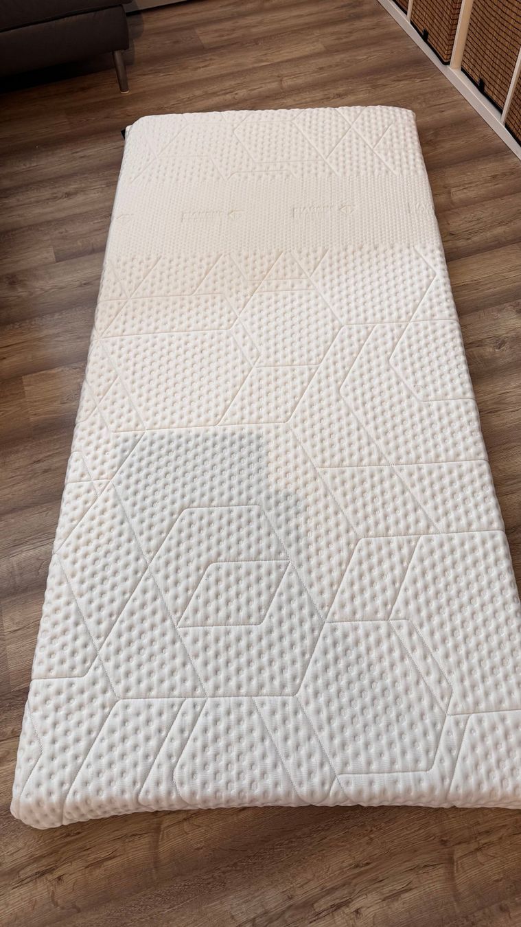 Matelas: EMMA Topper 200x90x8 cm – D'occasion à Burgdorf par Rau