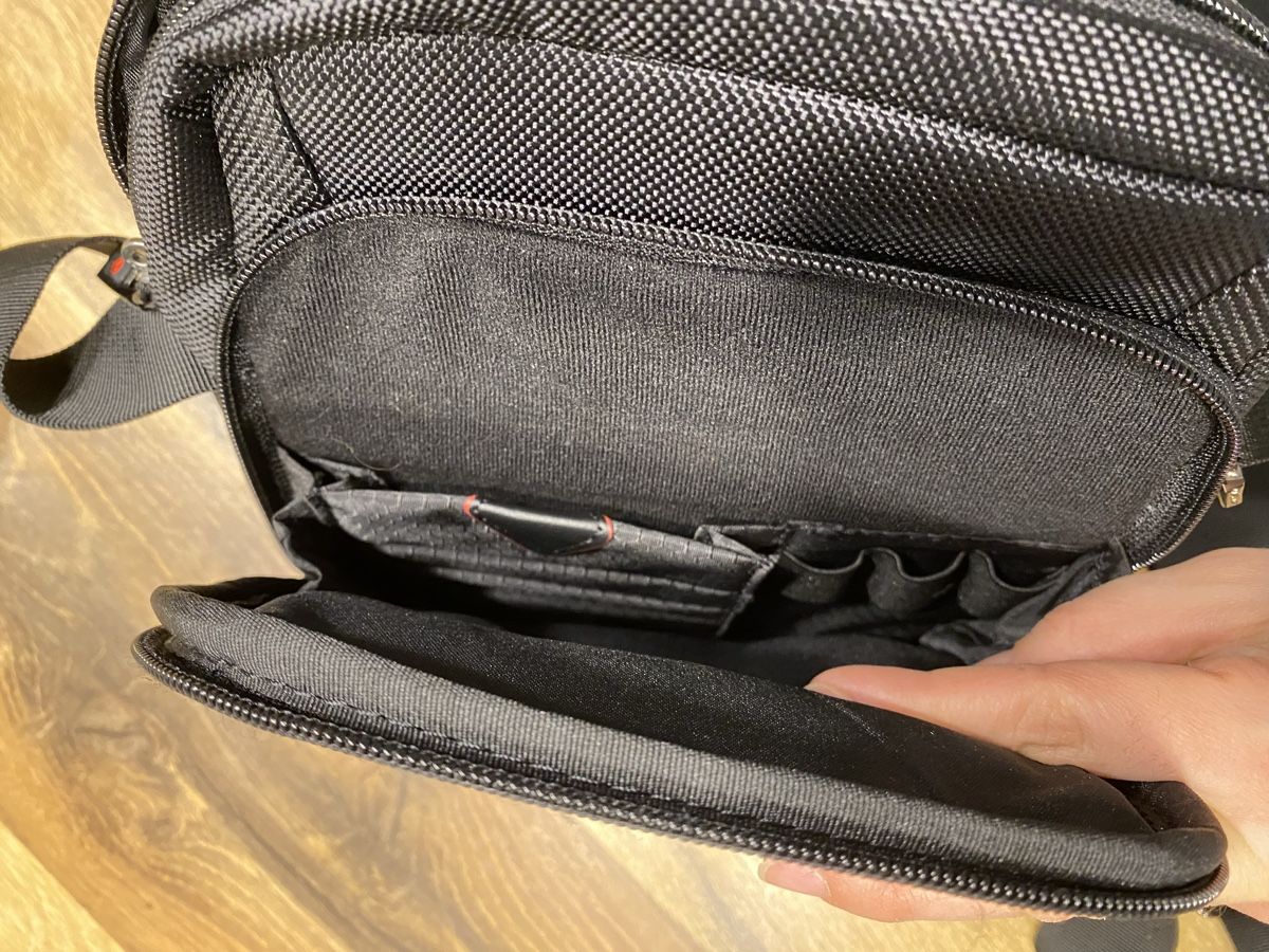 Samsonite Borse: Samsonite Umhängetasche schwarz – Nuovo (secondo la descrizione) da Dübendorf venduto da GinaGiulia 4