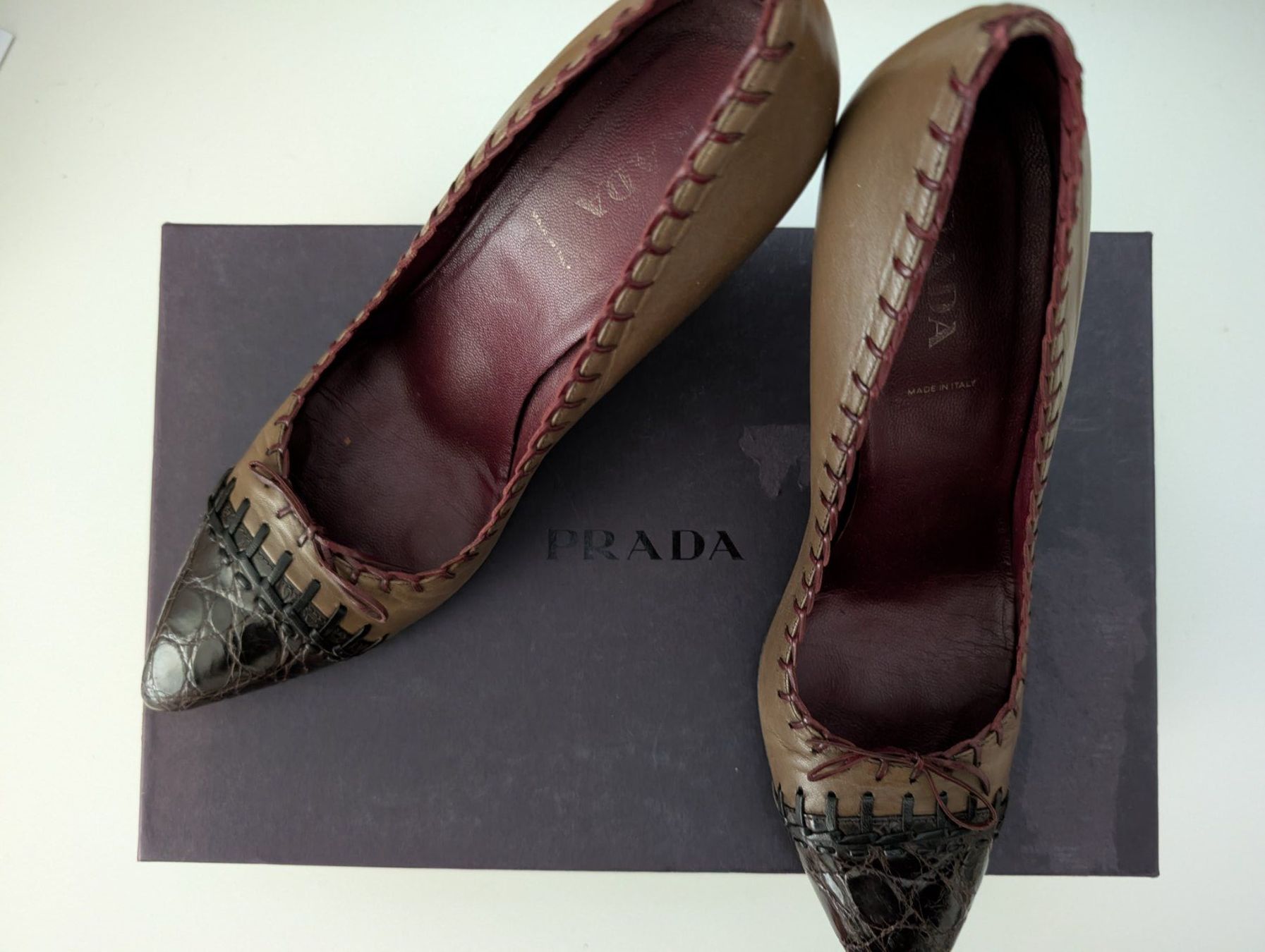Prada Scarpe da donna: PRADA Lederschuhe, Gr. 38.5 – Usato da Ermatingen venduto da Hanni_und_Nanni 1