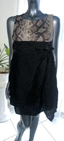 TWINSET MINIKLEID GR. 36