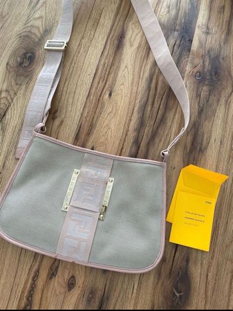 Fendi Schultertasche