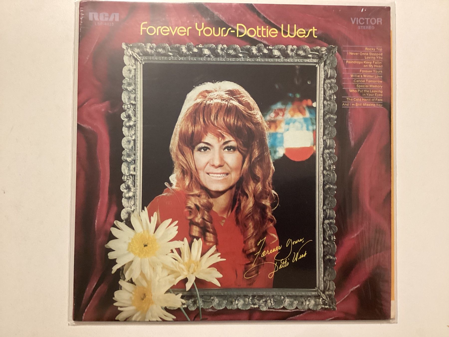 Dischi in vinile: Dottie West LP - Forever Yours – Usato da Gutenswil venduto da Hamzian