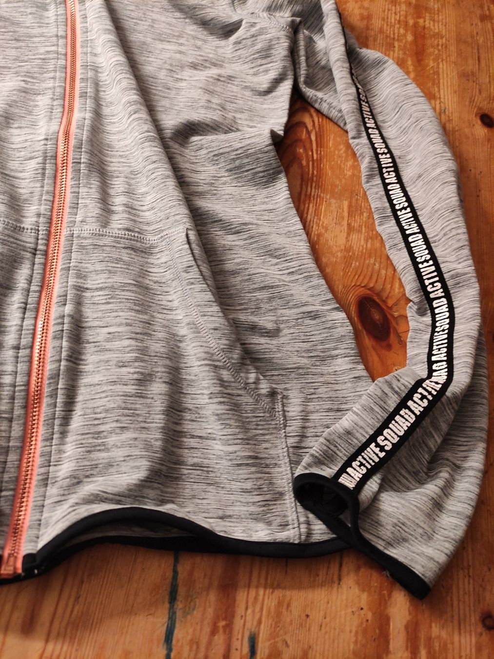 Vestes & Manteaux: Sportjacke – D'occasion à Mümliswil par Andreablaukatze 3