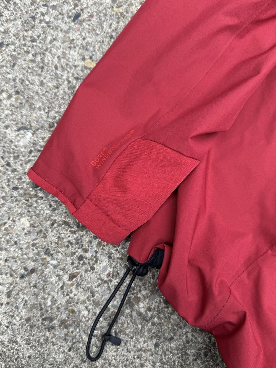 Arcteryx Vestes: Arc'teryx Gore Windstopper Jacket Red Size S Gorpcore – D'occasion à Effretikon par syrrrrre 8