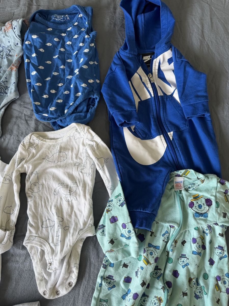 Lotti & Set di vestiti: Baby Kleider Set Grösse 56 – Usato da Laufen venduto da le-noumi 1