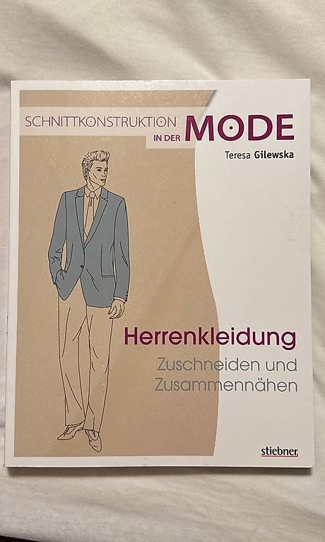 Cartamodelli: Sachbuch "Schnittmusterkonstruktion Herrenkleidung" – Usato da Basel venduto da R__Mueller