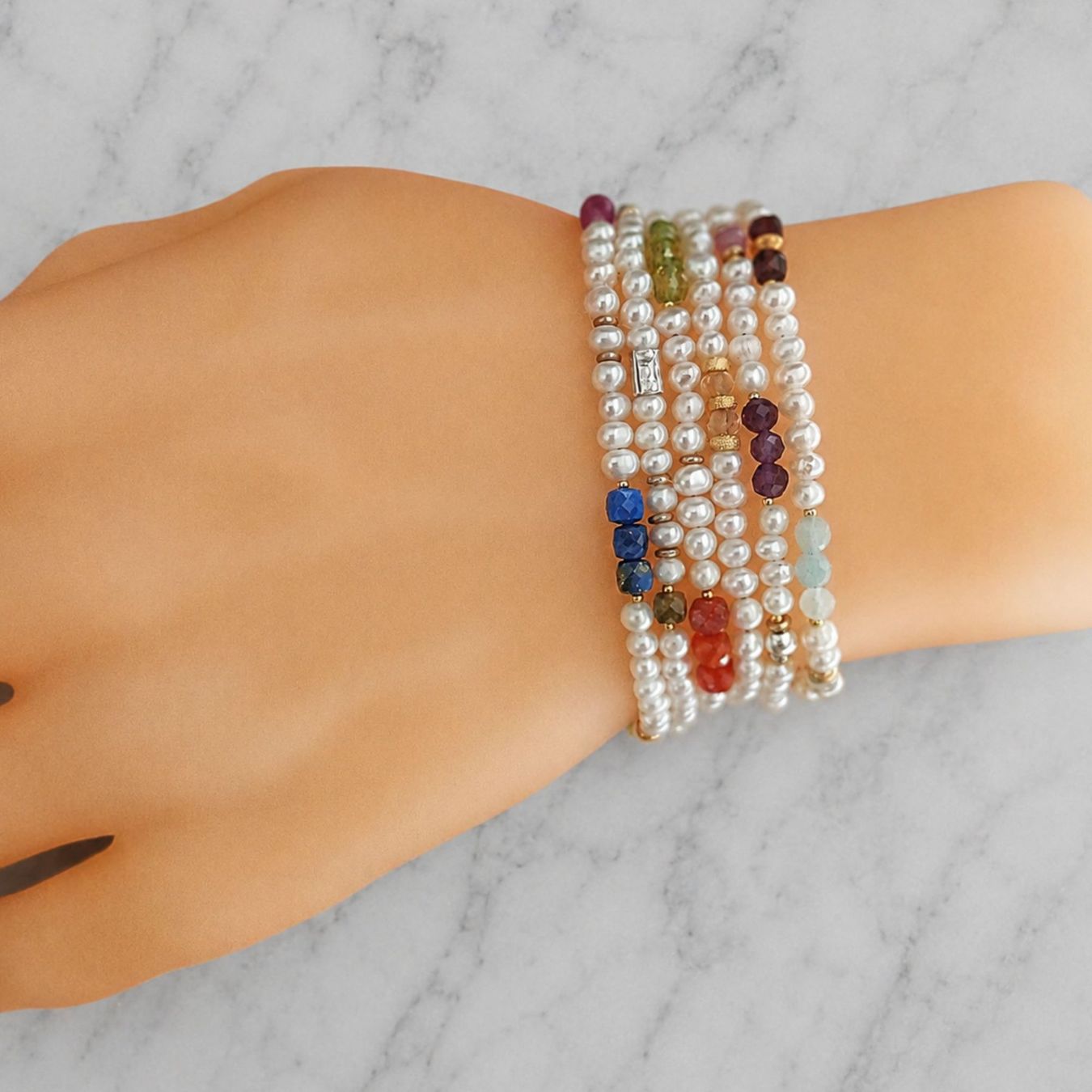 Bracelets: Statement-Perlenarmband mit Halbedelstein  - 6-reihig Unikat – Neuf avec emballage d'origine à Lütisburg par Emarra 3