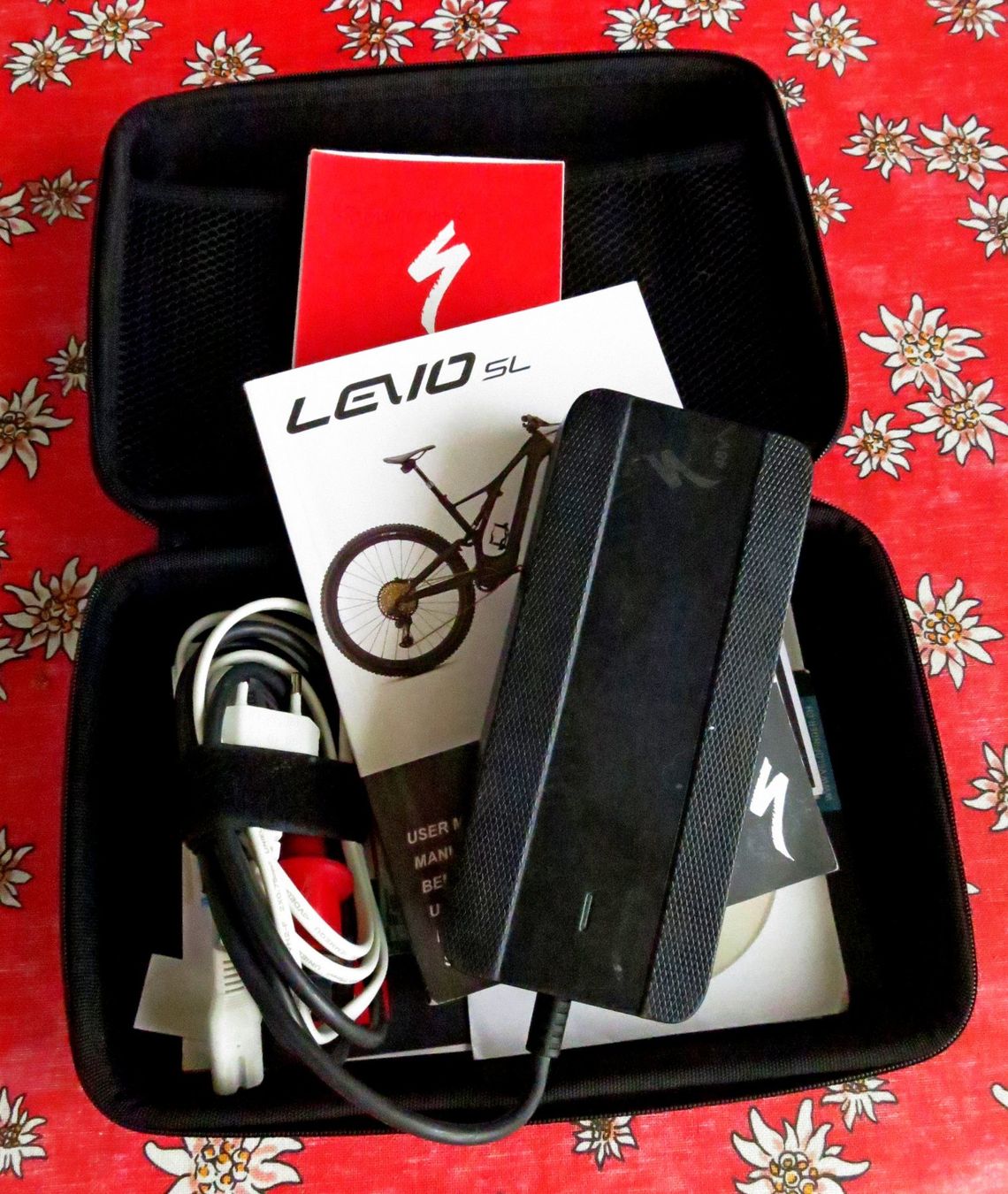 Specialized Velos: MOUNTAINBIKE Specialiced Grösse M – Gebraucht aus Hinwil von Rica1295 7