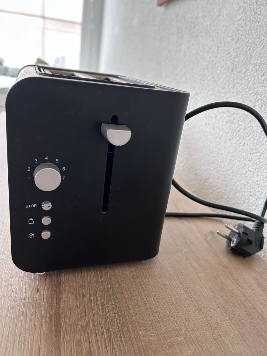 Elettrodomestici da cucina: Zu verschenken: funktionstüchtiger Toaster – Usato da Fällanden venduto da mic_2wk6 1