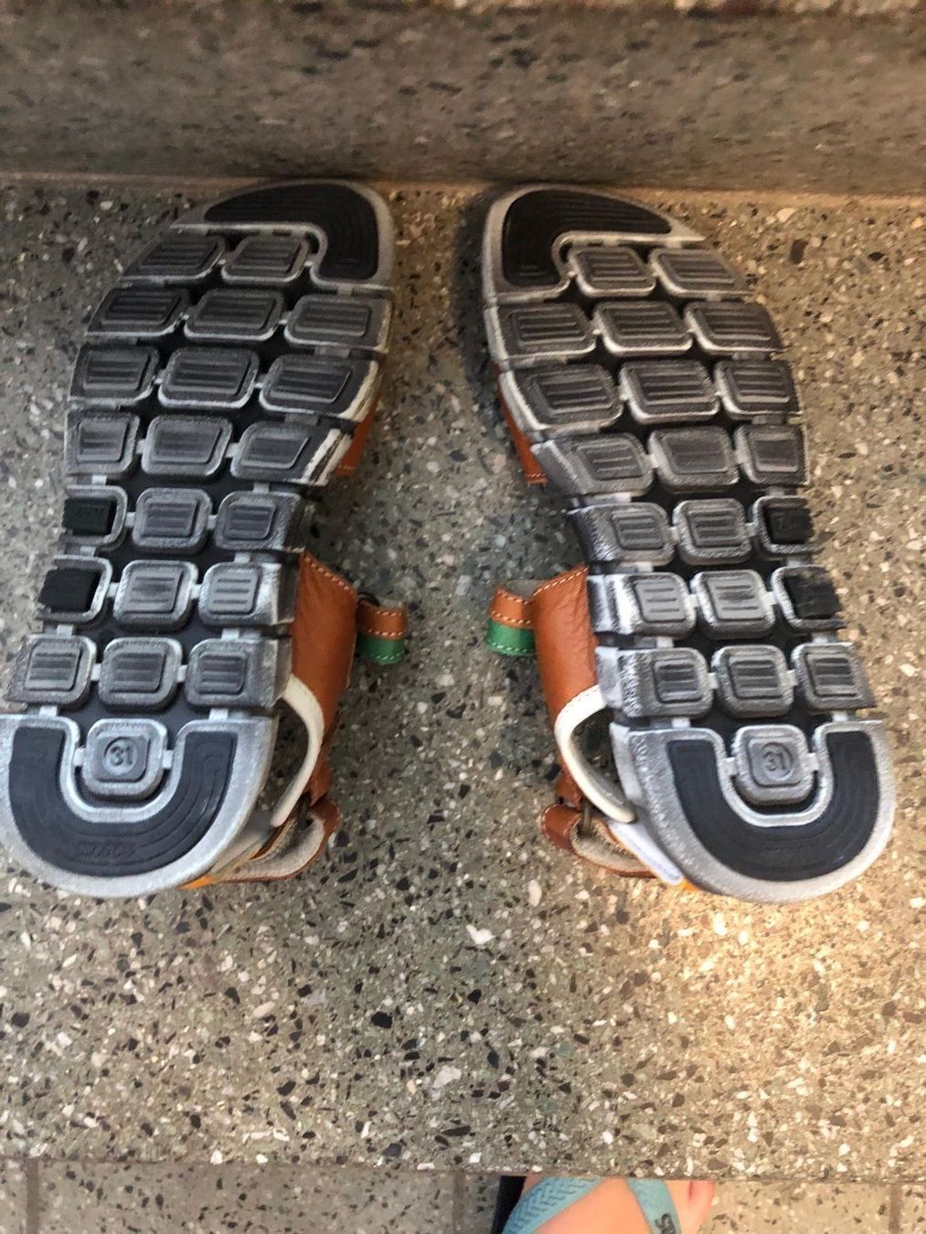 Momino Scarpe per ragazzi: MOMINO Sandalen – Nuovo (secondo la descrizione) da Rüschlikon venduto da Joma80 1