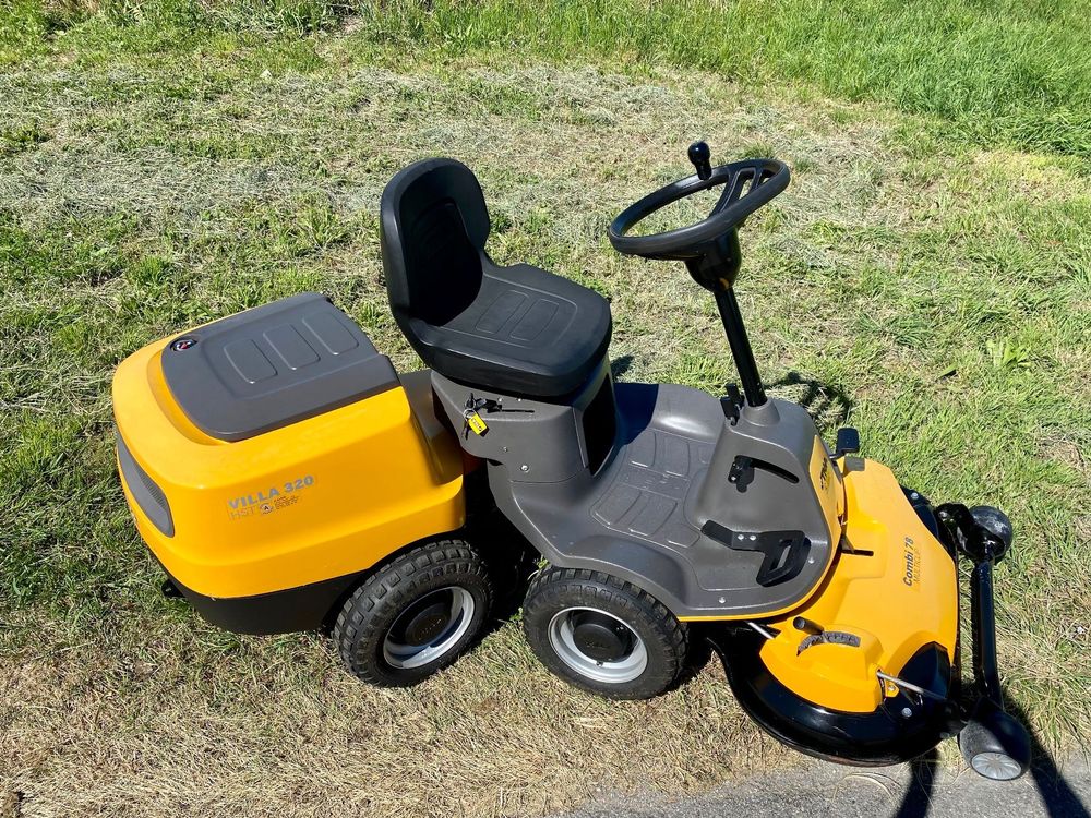 Rasentraktor / Frontmäher STIGA VILLA 320 Kaufen auf Ricardo