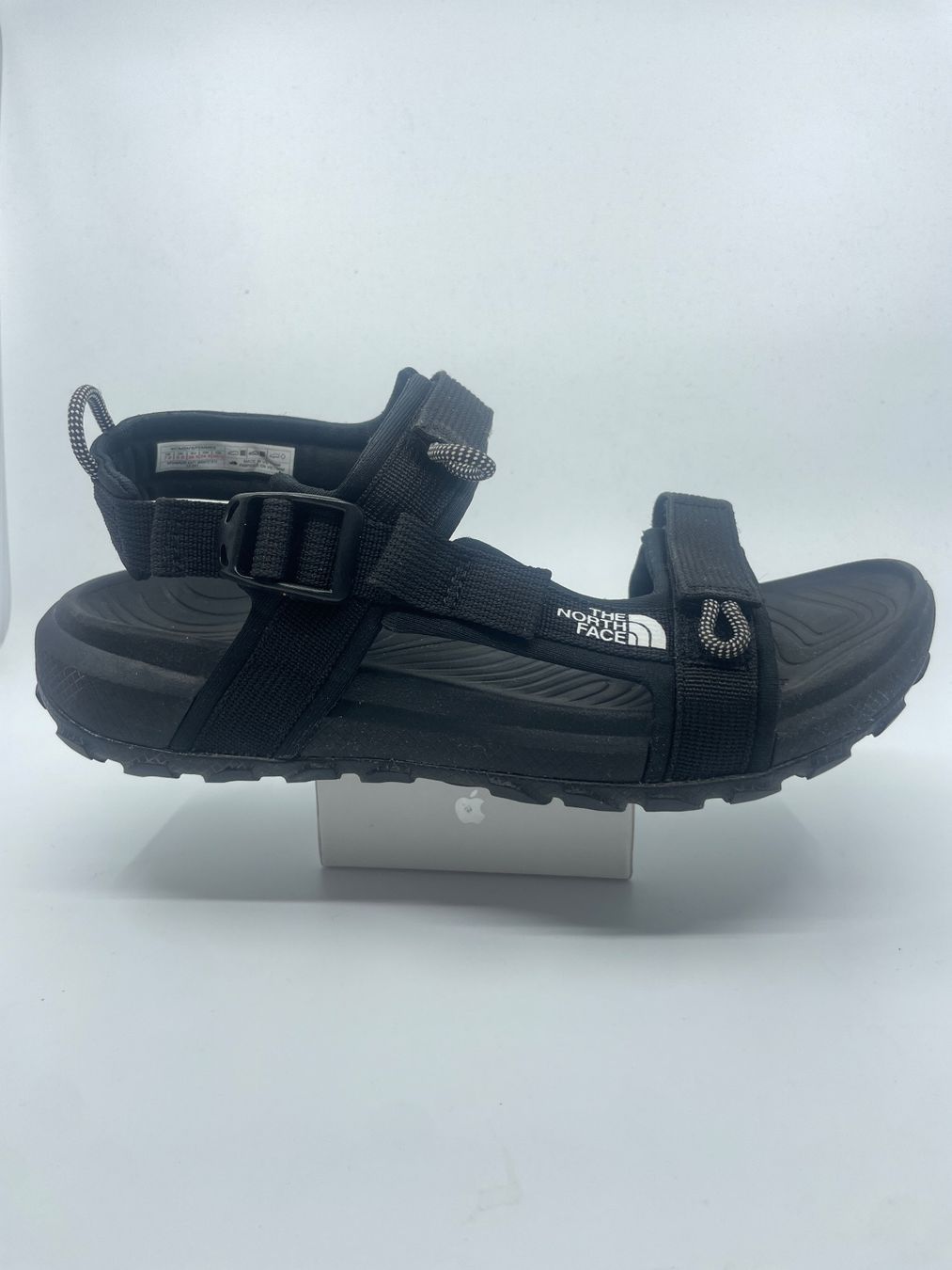 North Face Scarpe da donna: The North Face W Explore Camp Sandal - Schwarz - Gr. 38.5 – Usato da Zürich venduto da Waikiki57