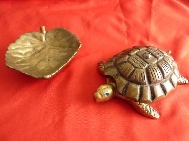 Portacenere: Messing Schildkröte - und Blatt - Aschenbecher – Usato da Hombrechtikon venduto da mincky