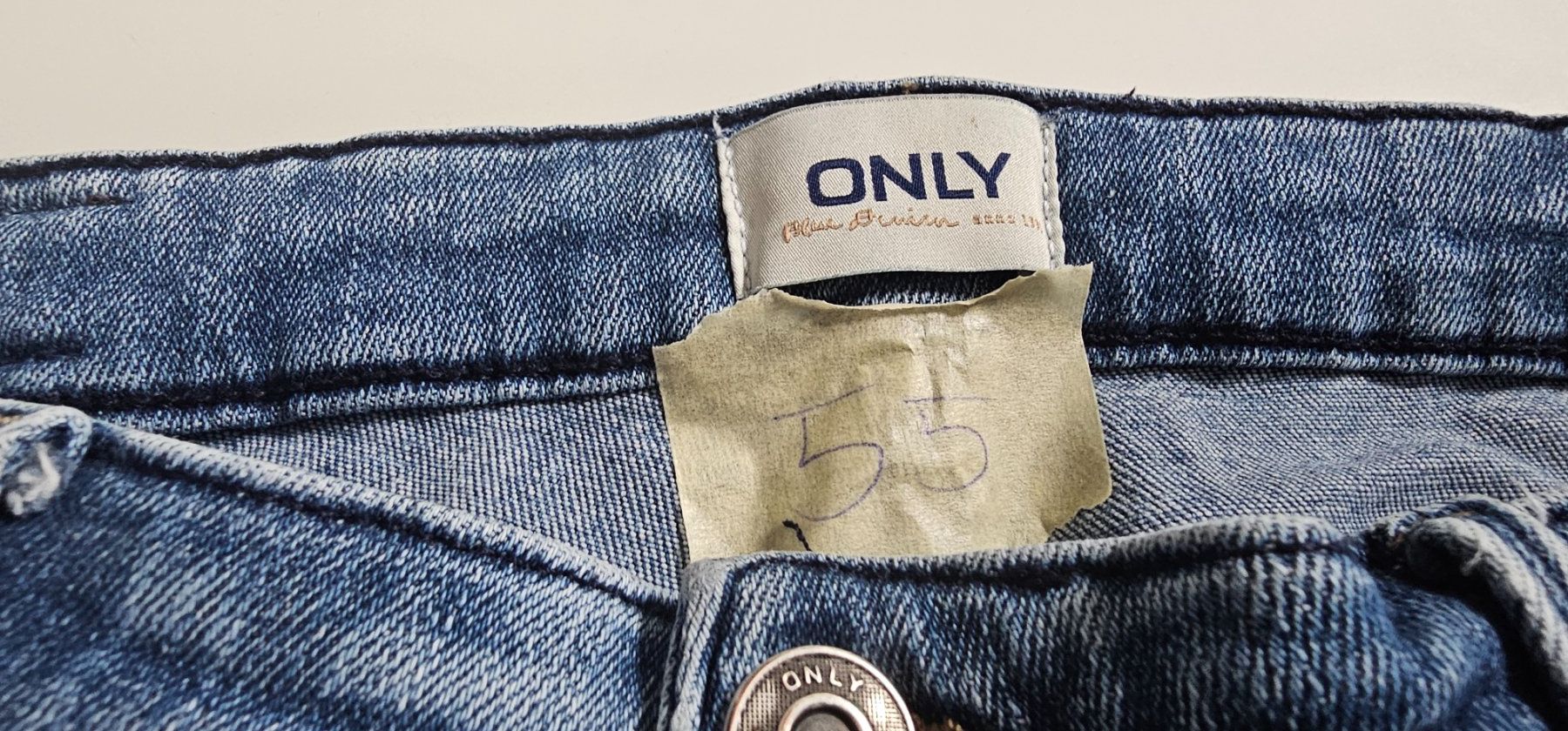 Jeans: Stretch-Jeans, Damen, Grösse 38-40 – Usato da Azmoos venduto da Jadejo 3
