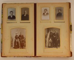 ANTIKES FOTOALBUM